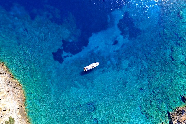 CHANIA YACHT TOURS PRIVATE LUXURY YACHT TOUR CHANIA