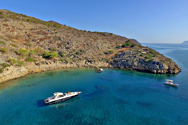 Theodorou / Glaronisi Island - Yacht Tours